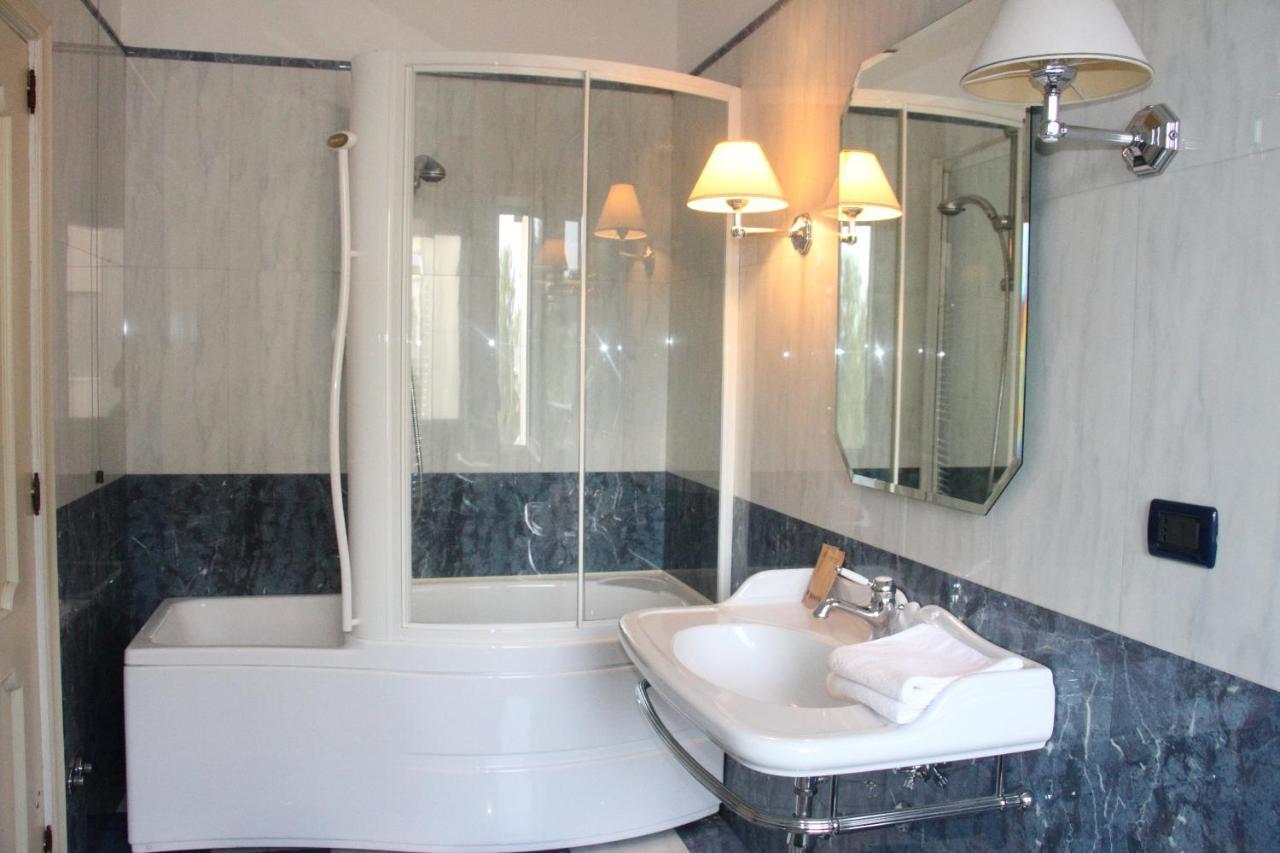 Ari B&B Montesilvano Marina Екстериор снимка