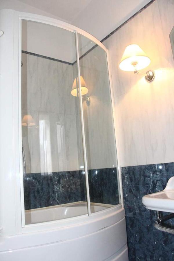 Ari B&B Montesilvano Marina Екстериор снимка
