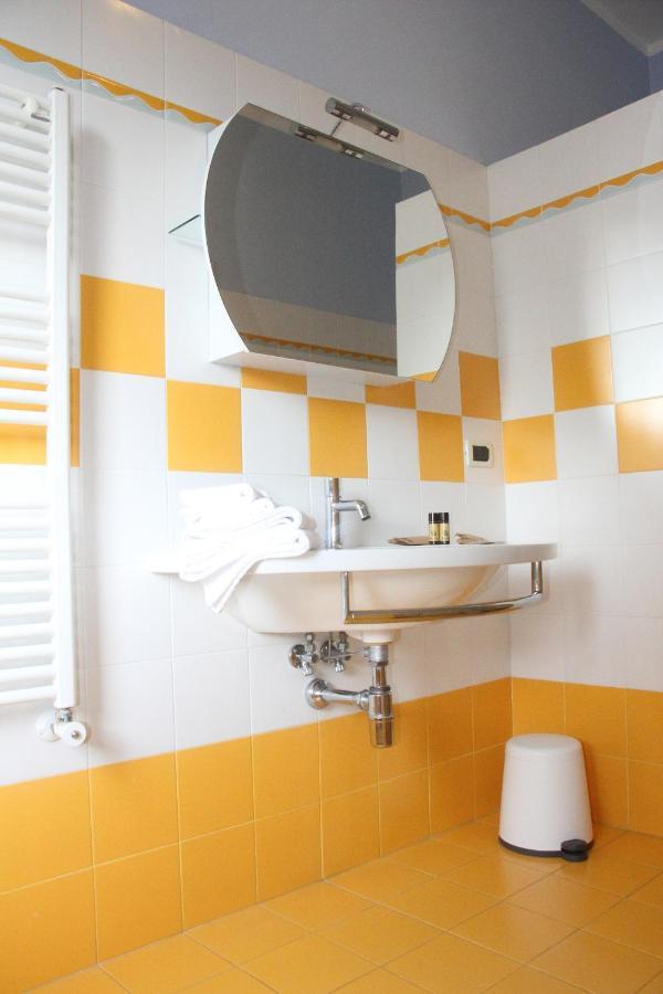 Ari B&B Montesilvano Marina Екстериор снимка